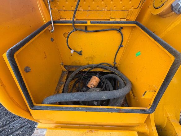 2023 JCB 215, жёлтый, 10490000 рублей - вид 14