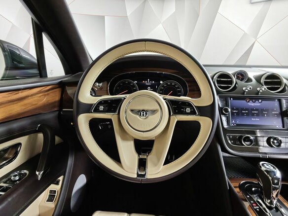 2018 Bentley Bentayga I, серый, 8119000 рублей - вид 19