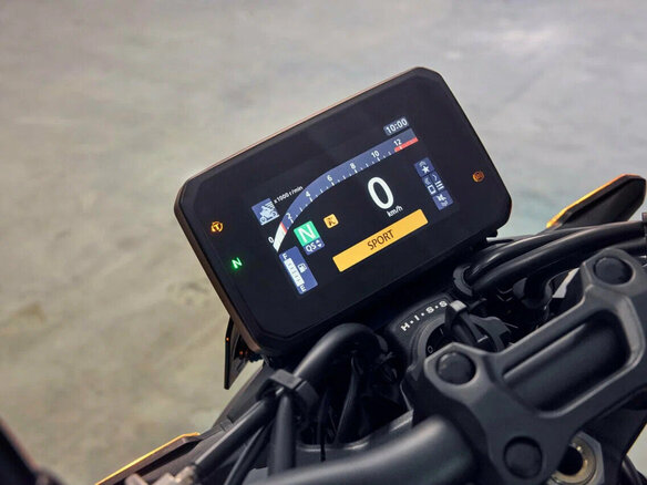 2026 Honda CB 1000 Hornet, серый, 1750000 рублей - вид 22