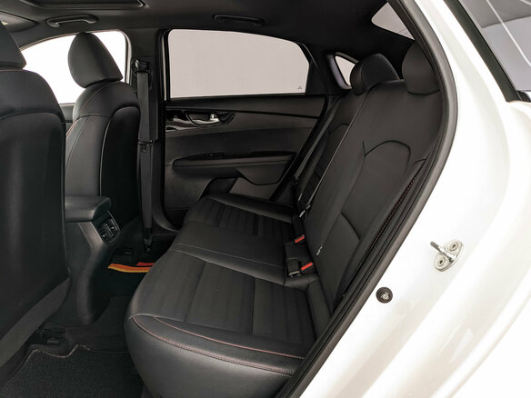 2020 Kia K3 II (China Market), белый, 1770000 рублей - вид 17