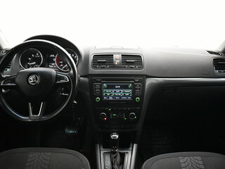 2014 Skoda Yeti I Рестайлинг, белый, 1095000 рублей, вид 5