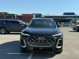 2026 Audi Q5 40 TDI III (GU), чёрный, 9990000 рублей, вид 2