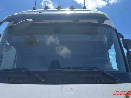 2018 Renault T-Series, белый, 4495000 рублей, вид 3