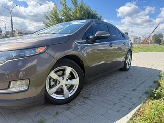 2014 Chevrolet Volt I, коричневый, 1100000 рублей, вид 2