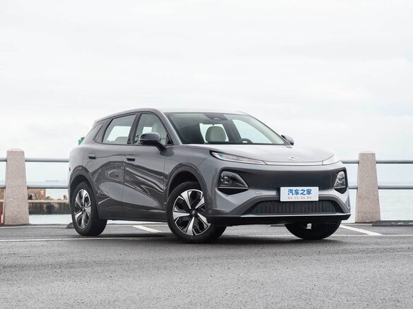 2026 Changan Qiyuan Q05 51.9 kWh II, серебристый, 2300000 рублей - вид 6