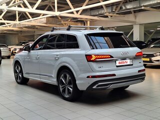 2020 Audi Q7 55 TFSI II (4M) Рестайлинг, белый, 4970000 рублей, вид 5