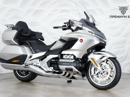 2024 Honda GL 1800 Gold Wing, серебристый, 3177000 рублей, вид 5