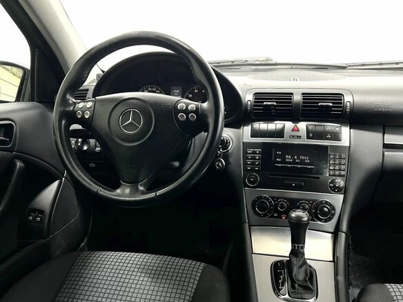 2006 Mercedes-Benz C-Класс 180 II (W203) Рестайлинг, чёрный, 625000 рублей - вид 14