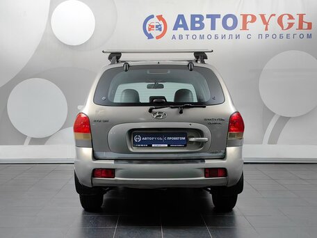2009 Hyundai Santa Fe Classic Classic, бежевый, 650000 рублей, вид 4