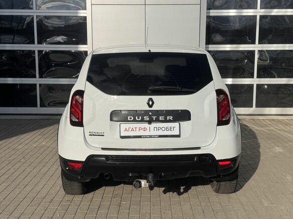 2017 Renault Duster I Рестайлинг, белый, 830000 рублей - вид 5