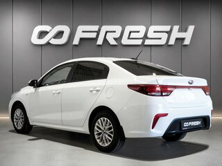 2018 Kia Rio IV, белый, 1340000 рублей, вид 2