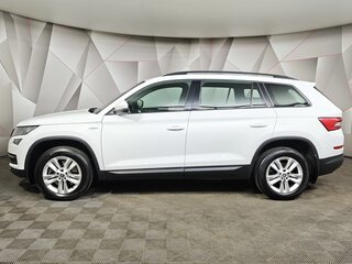 2020 Skoda Kodiaq I, белый, 2379000 рублей, вид 5