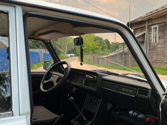 2008 Lada (ВАЗ) 2107, белый, 150000 рублей - вид 5
