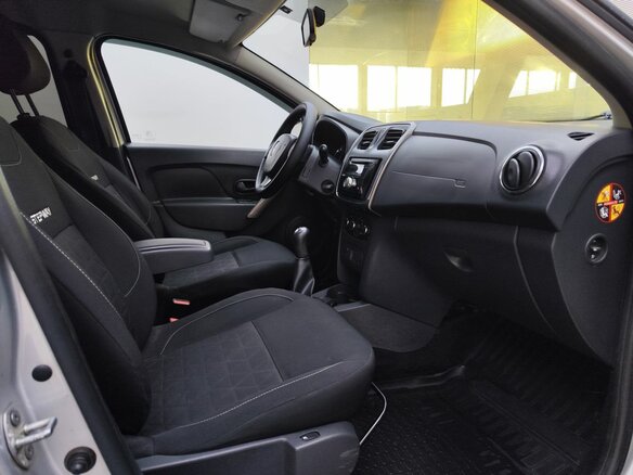 2016 Renault Sandero Stepway II, серый, 955000 рублей - вид 10