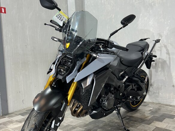 2022 Suzuki GSX-S 1000, серый, 1099000 рублей - вид 4