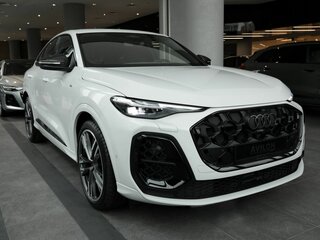 2026 Audi Q5 Sportback TFSI quattro S tronic II (GU), белый, 9630000 рублей, вид 4