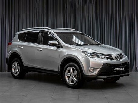 Toyota RAV4 IV (XA40)
