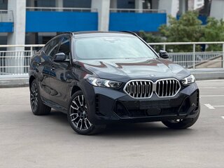 2023 BMW X6 40i III (G06) Рестайлинг, чёрный, 11090000 рублей, вид 3