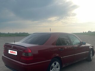 1993 Mercedes-Benz C-Класс 180 (PMS) I (W202), красный, 215000 рублей, вид 4