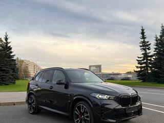 2025 BMW X5 40d IV (G05/G18) Рестайлинг, чёрный, 14990000 рублей, вид 3