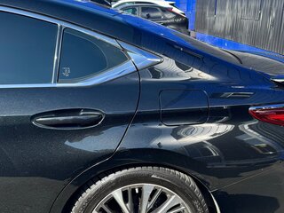2019 Lexus ES 250 VII, чёрный, 3600000 рублей, вид 4