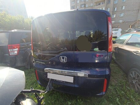 2015 Honda Stepwgn V, синий, 1160000 рублей, вид 4