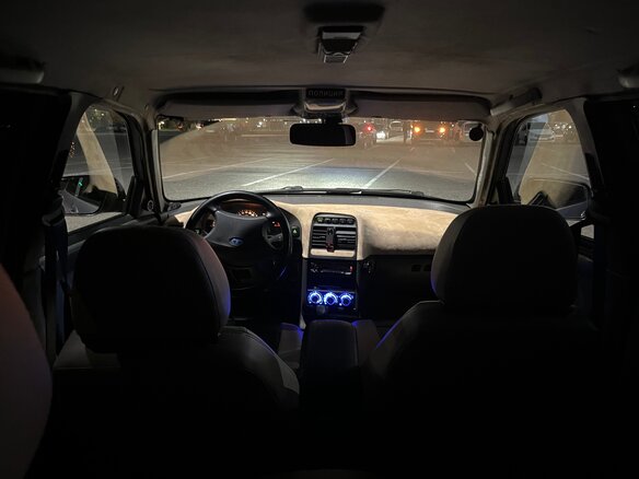 2007 Lada (ВАЗ) 2112, бежевый, 400000 рублей - вид 9