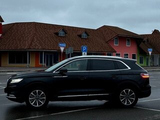 2023 Lincoln Nautilus I, чёрный, 2430000 рублей, вид 4