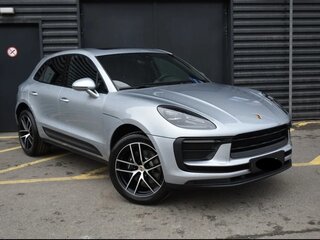 2023 Porsche Macan I Рестайлинг 2, серебристый, 8100000 рублей, вид 1