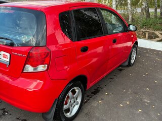 2007 Chevrolet Aveo I, красный, 330000 рублей, вид 3