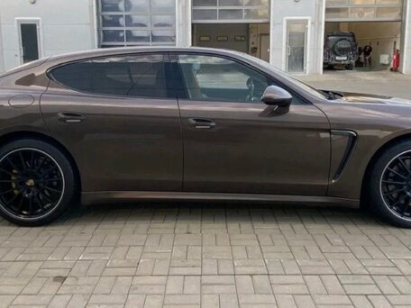2015 Porsche Panamera 4 I Рестайлинг, коричневый, 3400000 рублей, вид 4