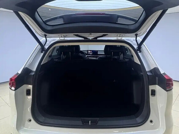 2021 Haval H6 II Рестайлинг, белый, 1350000 рублей - вид 15