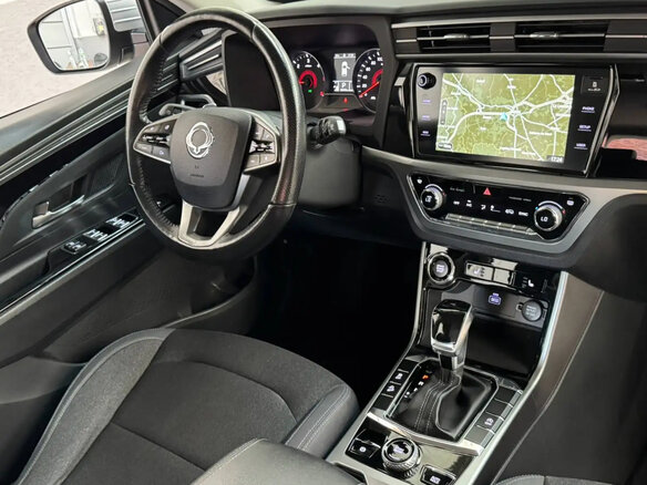 2022 SsangYong Korando IV, серебристый - вид 16