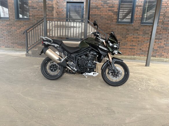 2014 Triumph Tiger 1200, зелёный, 750000 рублей