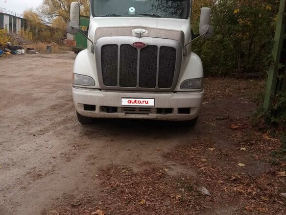 2003 Peterbilt 387, белый, 3450000 рублей