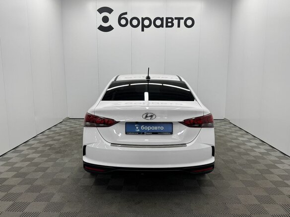 2021 Hyundai Solaris II Рестайлинг, белый, 1008067 рублей - вид 7