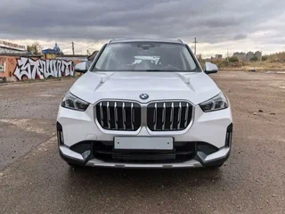 2023 BMW X1 Long 20Li sDrive III (U11/U12), белый, 2858000 рублей, вид 3