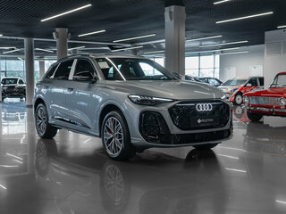 2026 Audi Q5 L III (GU), серый, 6730000 рублей, вид 2