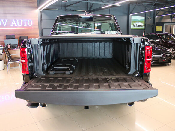 2026 Ram 1500 Crew Cab eTorque V Рестайлинг, чёрный, 11300000 рублей - вид 20
