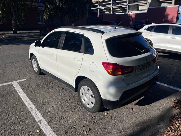 2010 Mitsubishi ASX I, белый, 770000 рублей - вид 6