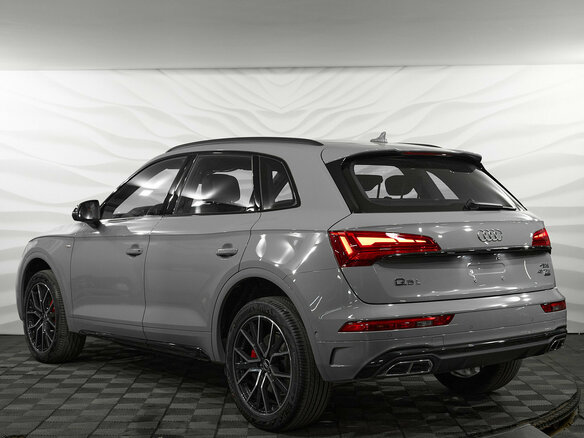 2025 Audi Q5 L 45 TFSI II (FY) Рестайлинг, серый, 6150000 рублей - вид 5