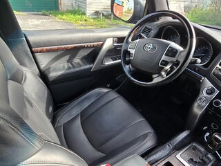 2015 Toyota Land Cruiser 200 Series Рестайлинг 1, чёрный, 5150000 рублей, вид 5
