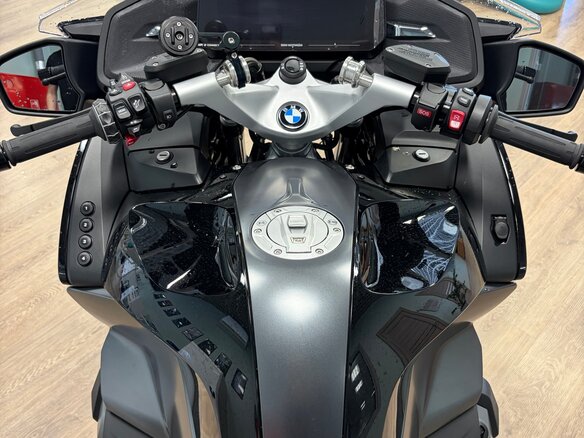 2023 BMW R 1250 RT, чёрный, 3000000 рублей - вид 16