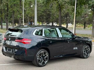 2026 BMW X3 Long 30L xDrive IV (G45/G48), чёрный, 6400000 рублей, вид 4
