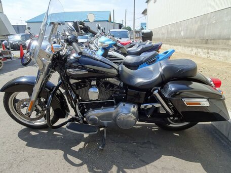 2011 Harley-Davidson Dyna Switchback, чёрный, 977000 рублей, вид 1