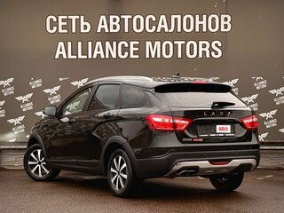 2017 Lada (ВАЗ) Vesta SW Cross I, чёрный, 935000 рублей, вид 5