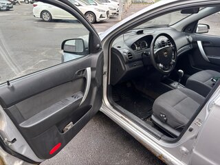 2007 Chevrolet Aveo I Рестайлинг, серебристый, 155000 рублей, вид 5