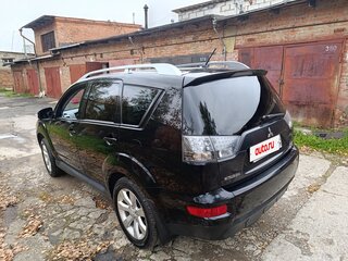 2010 Mitsubishi Outlander II Рестайлинг, чёрный, 1250000 рублей, вид 4