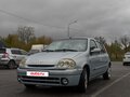 2001 Renault Clio II Рестайлинг, серебристый, 105000 рублей
