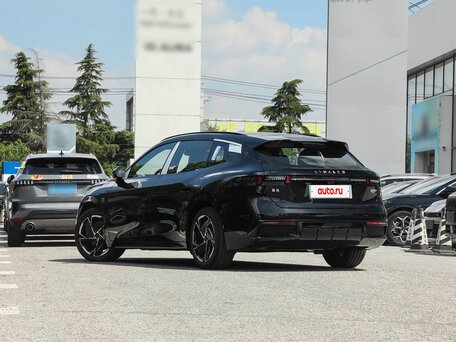 2026 Lynk & Co 07 GT I Рестайлинг, чёрный, 4304000 рублей, вид 4